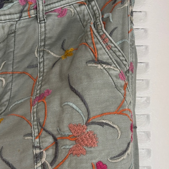Anthropologie Y2K Style Floral Embroidered Cargo Pants Gray Pink Chic ✨ - Picture 10 of 14
